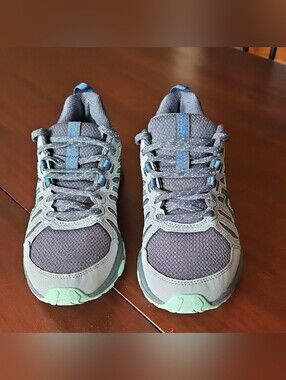 Asics Gel Venture 7 Gray w Blue &  Green Piping Womens Athletic Shoes Sz 7.5
